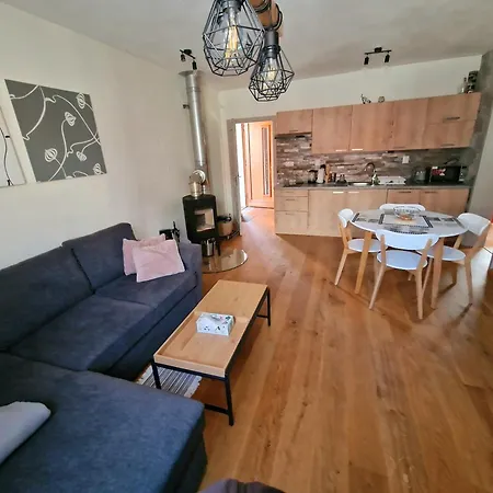 Myto Chopok, Tereza, Free Parking, Wifi Mýto pod Ďumbierom